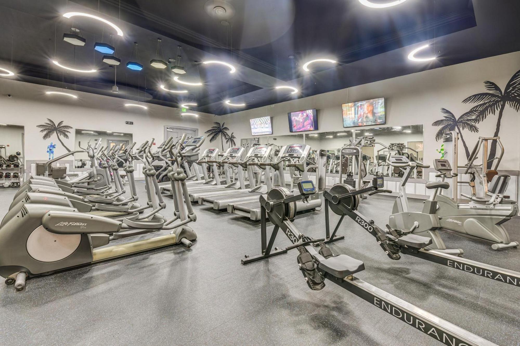 Palms Of Destin, Gulf And Pool Views, Great Amenities * Destin
